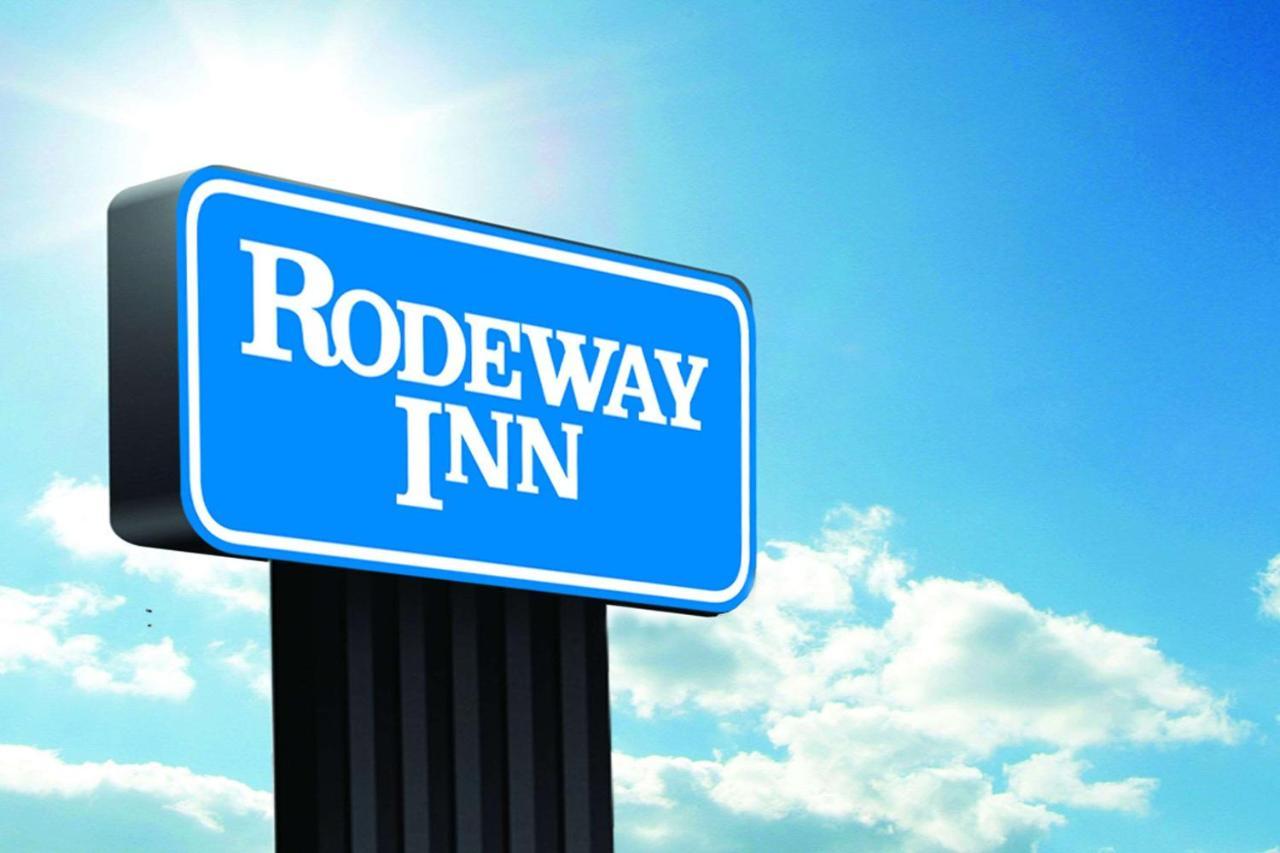 Rodeway Inn Newberry Exterior photo